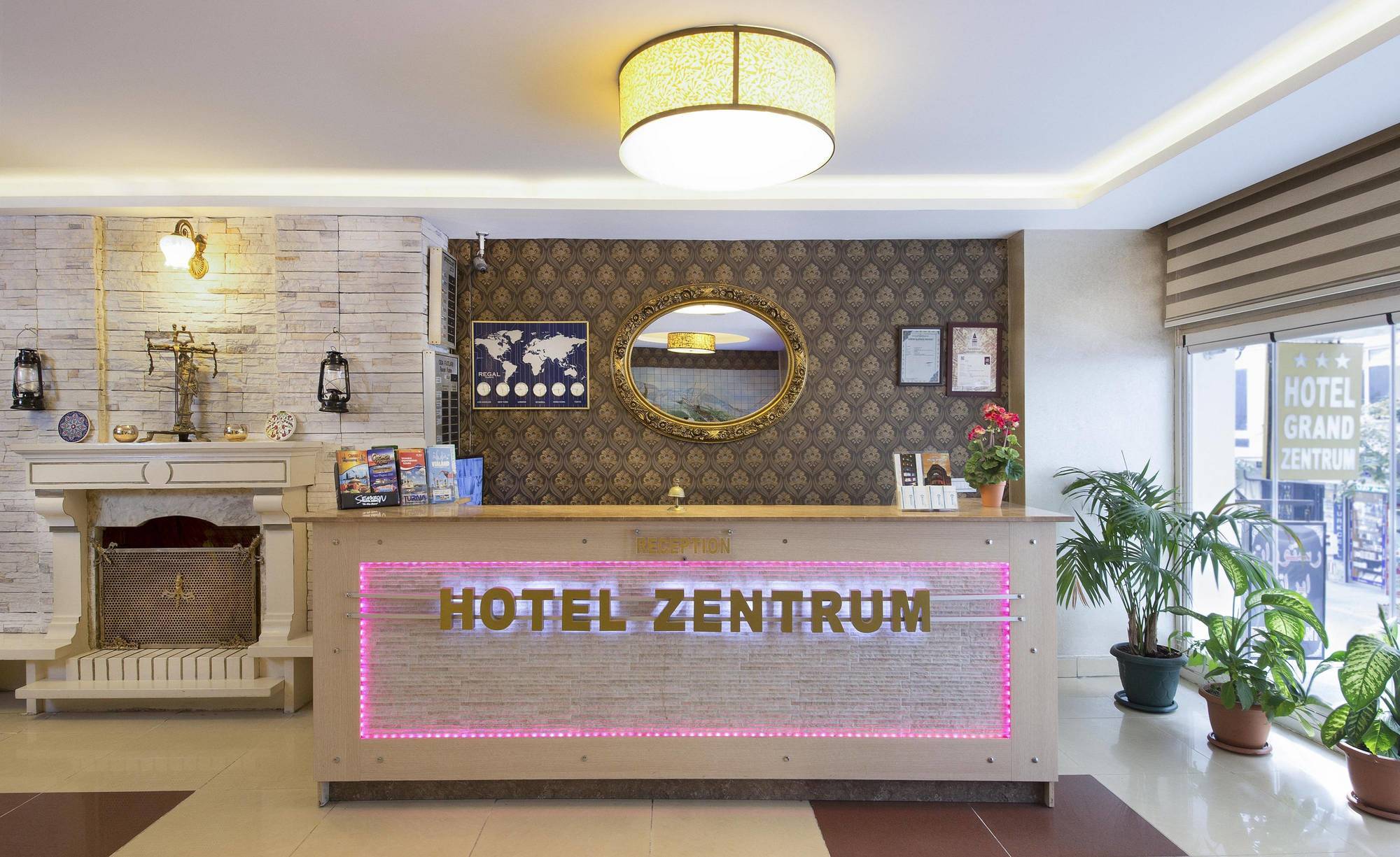 Grand Zentrum Hotel & Cafe Restaurant - Taksim Square Istanbul Eksteriør bilde